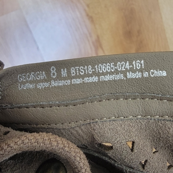 Baretraps Woman’s Georgia Ankle Bootie Taupe Perforated Suede - Picture 6 of 7